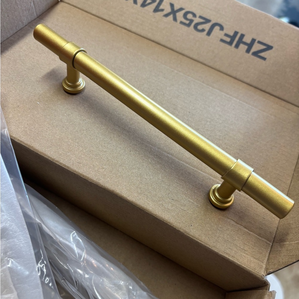 Set of 3 Brand new 7.5” drawer or cabinet pulls